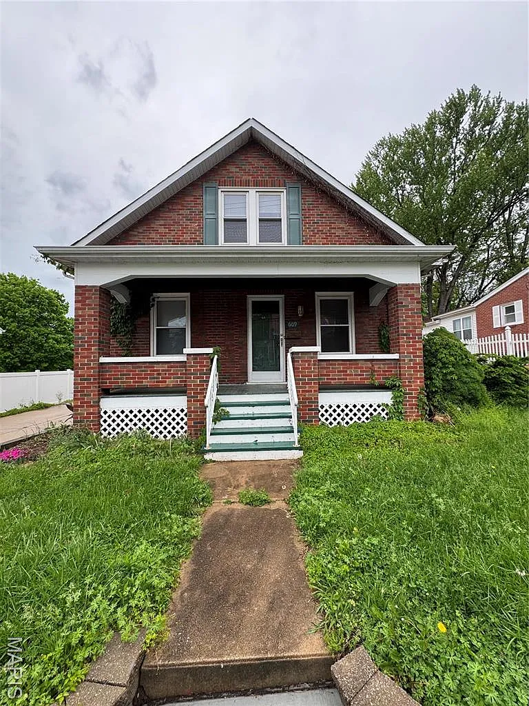 609 Jefferson St photo 1