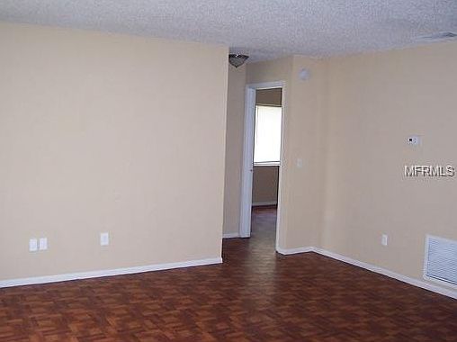 2nd image of 4707 Bay Willow Ct