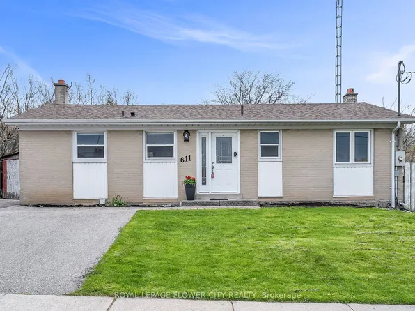 611 Harriet St, Whitby, ON L1N 1L4