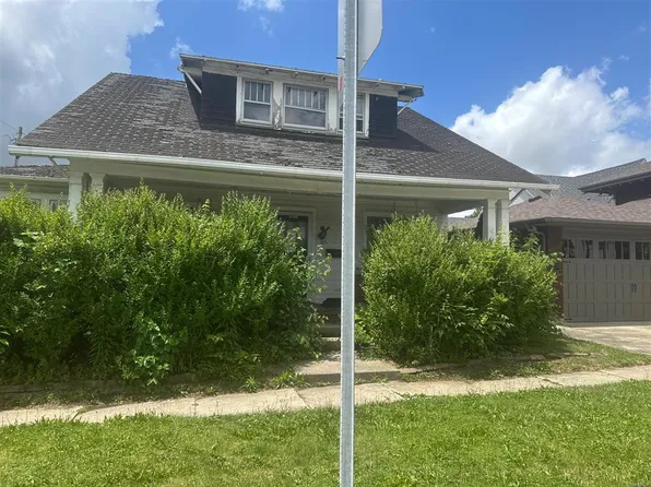 105 S Van Buren St, Auburn, IN 46706