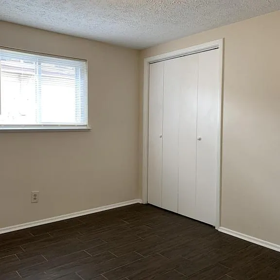 6210 Pridgen St — Photo 22