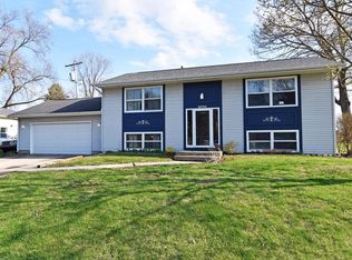 24755 61st St, Salem, WI 53168