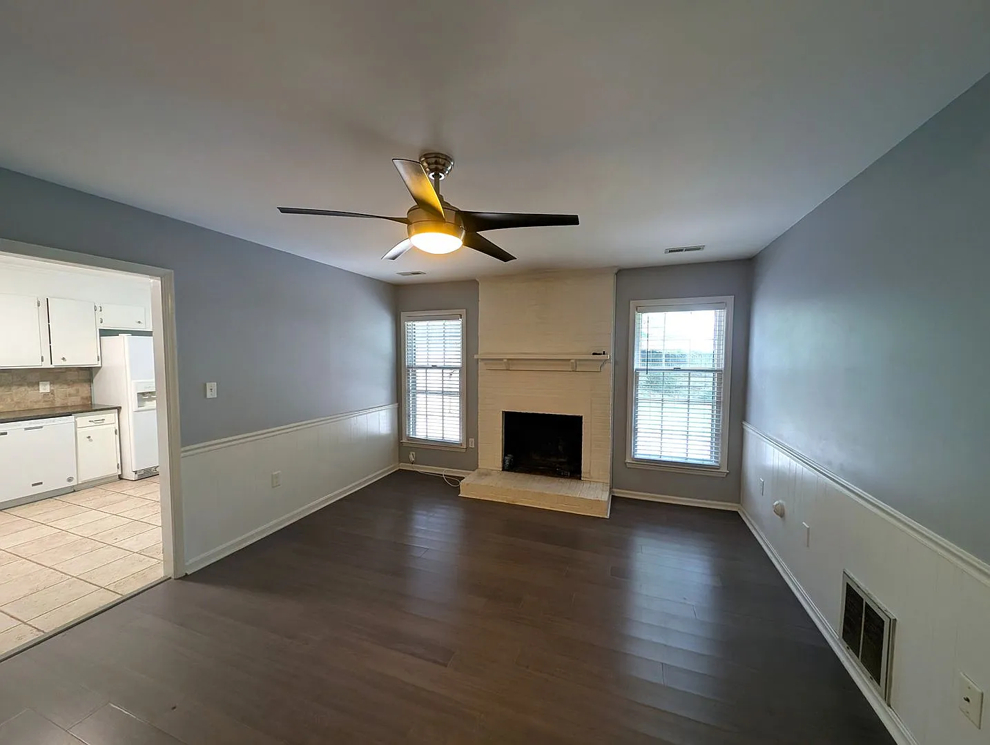 South Charlotte, 3 Bedroom, Minutes from the Arboretum! — Photo 3