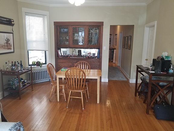 5th image of 1922 W Wilson Ave #1