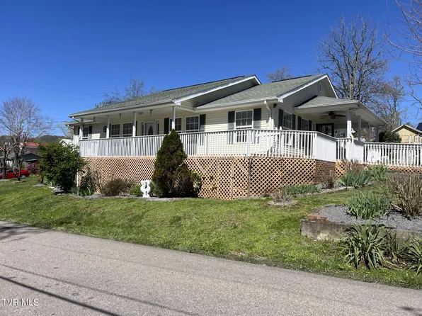 200 Doris Ave, Pennington Gap, VA 24277