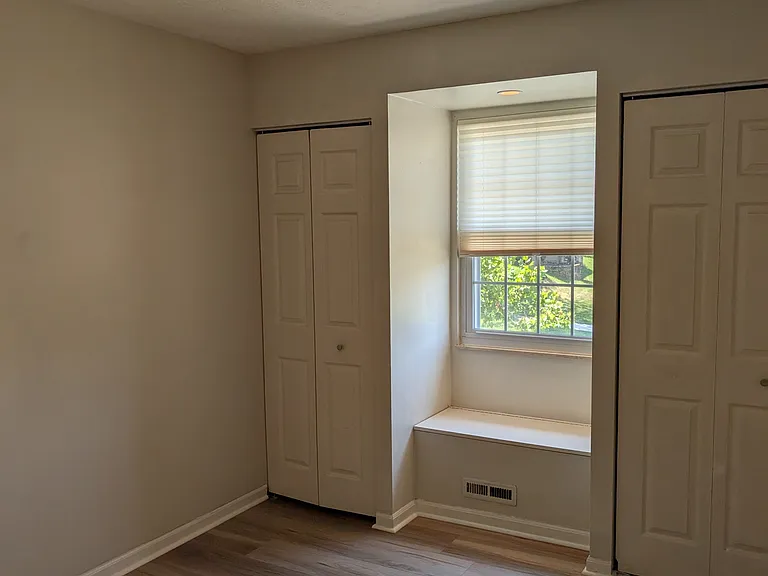 12074 Freestone Ct — Photo 10