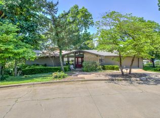 2121 Mercury Ct, Bartlesville, OK 74006