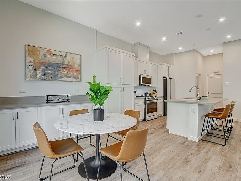 3354 Via Strada St — Photo 10