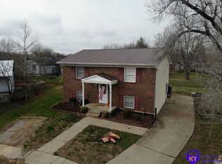 2679 Delta Ct, Radcliff, KY 40160