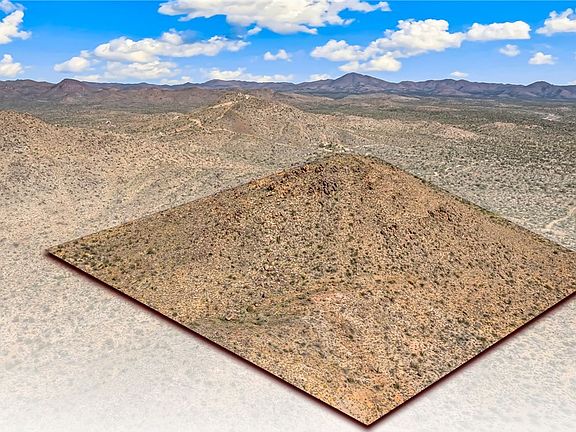 2nd image of 121-18-005 E Saguarro Rd.