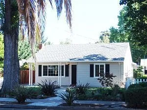 333 Rutherford Ave photo 1
