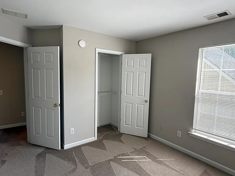 3319 Mannington Dr — Photo 16