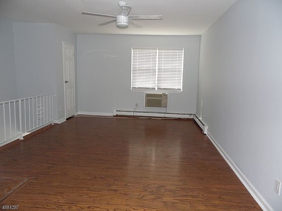 3rd image of 725 Joralemon St Unit 66