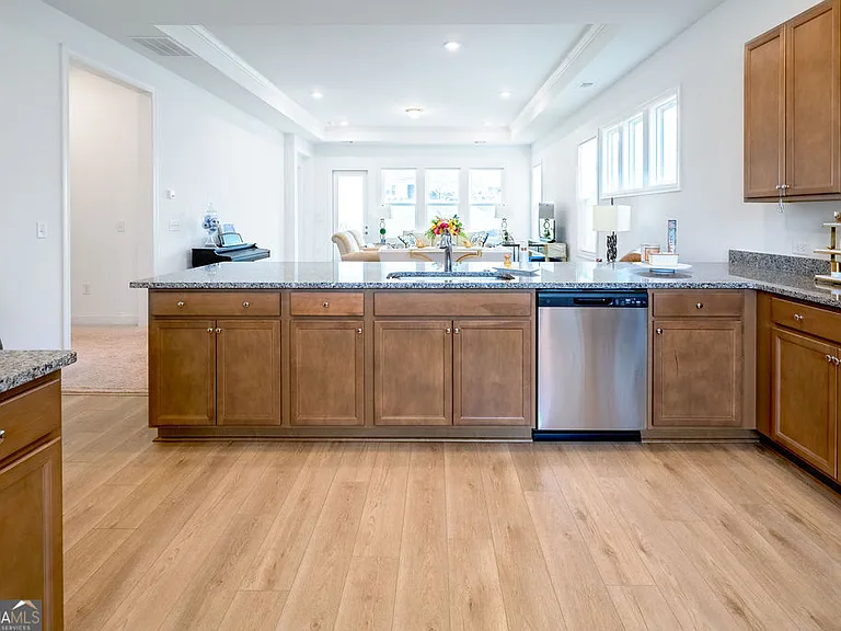 106 Club Cresswind Dr — Photo 6