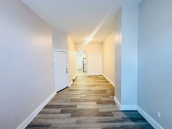 4th image of 594-96 W Side Ave #7