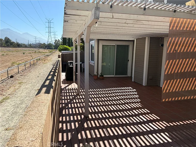 549 Canyon Hill Rd — Photo 30