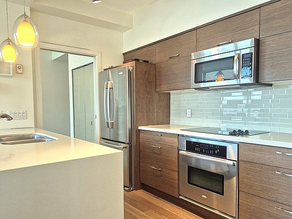 3rd image of 1500 Hornby St #2201