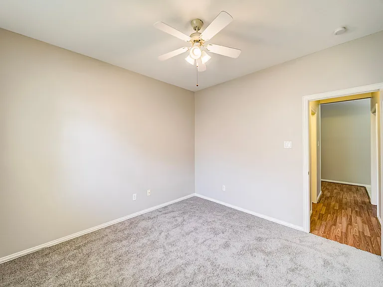 4618 Devonshire Dr — Photo 21