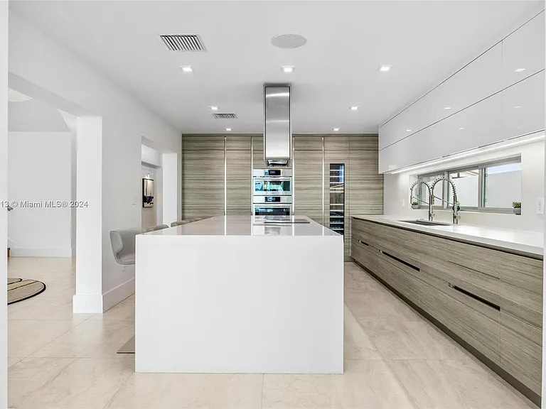 323 Atlantic Ave — Photo 32