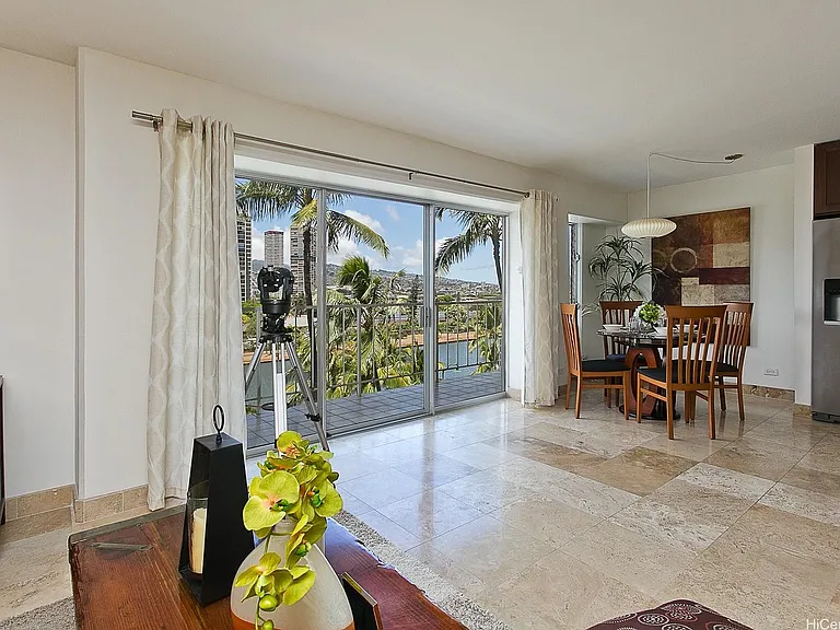 2115 Ala Wai Blvd #605 — Photo 5
