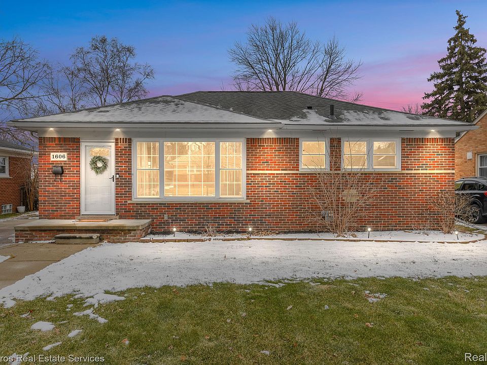 1st image of 1606 Genesee Dr