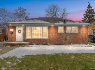 1606 Genesee Dr, Royal Oak, MI 48073