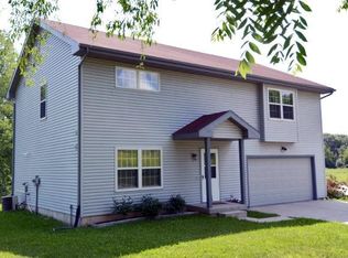3000 County Road P, Mount Horeb, WI 53572