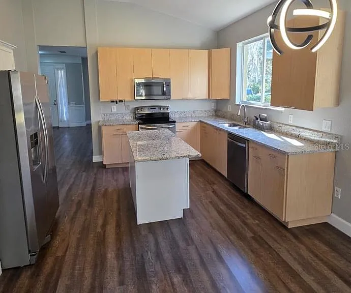 13527 Misarden Ln — Photo 18
