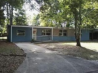 2925 NE 13th Dr, Gainesville, FL 32609