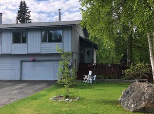 18641 S Lowrie Loop, Eagle River, AK 99577
