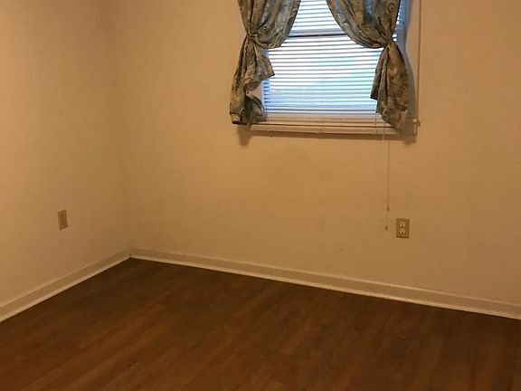 Bedroom #1