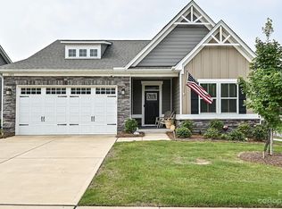 5091 Summer Surprise Ln, Charlotte, NC 28215