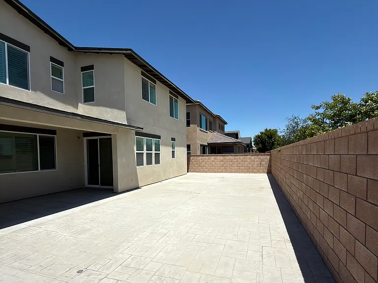 2622 E Scarlett Ln — Photo 6