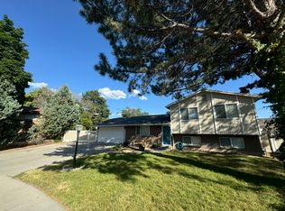 7953 S Ponderosa Cir, Sandy, UT 84094