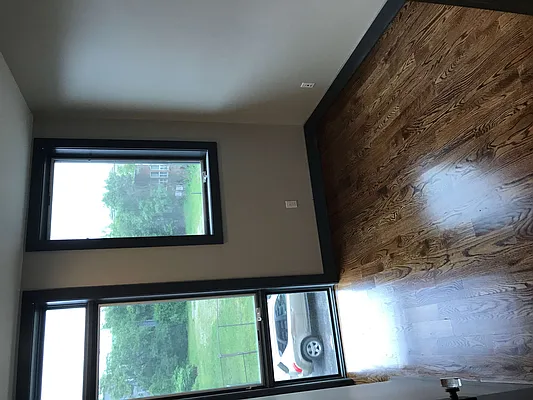 Rented by Brooklyn Group | media 21