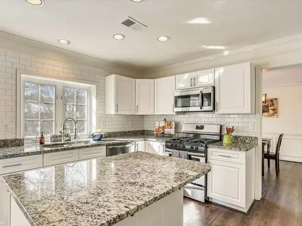 1703 Aldin Ct, Frederick, MD 21701