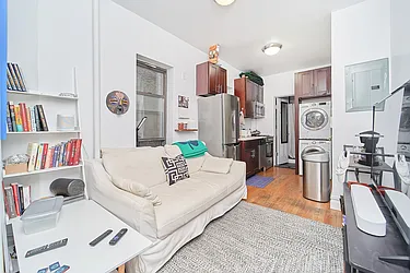 Rented by Living New York