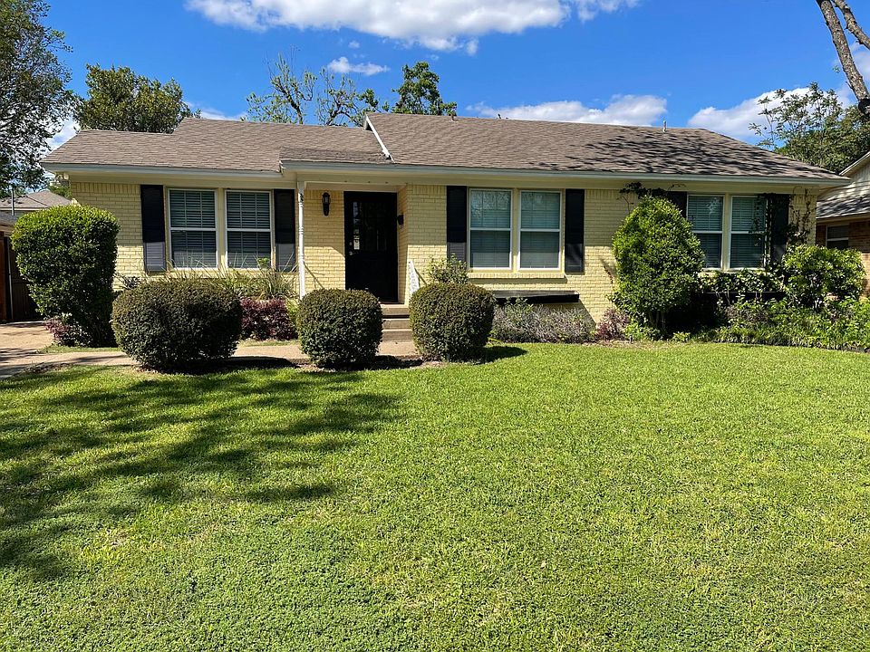 1st image of 10209 Lakemere Dr