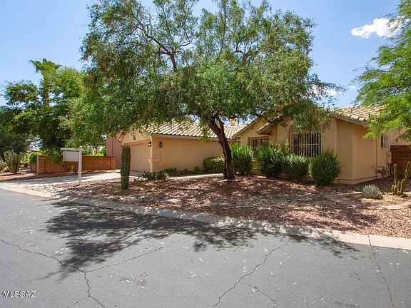 4th image of 738 W Annandale Way
