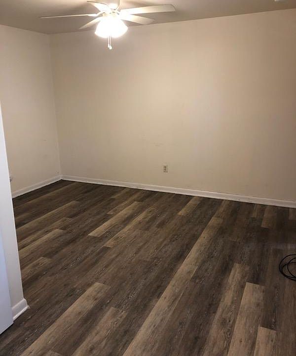 1st image of 3061 Indianola Ave APT E