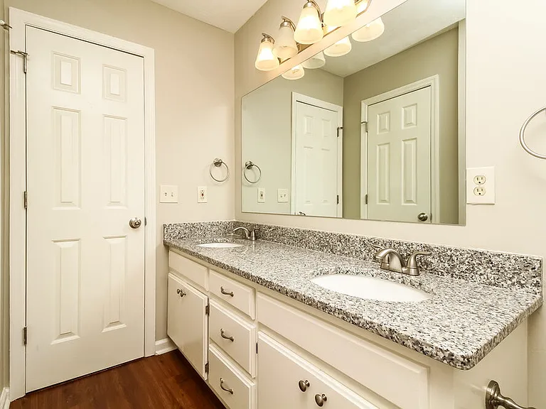 773 Dover Glen Dr — Photo 10