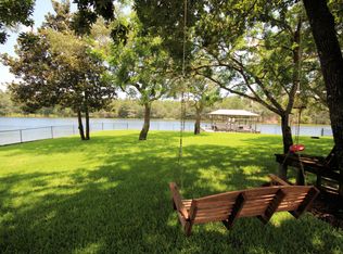 49 Poquito Rd, Shalimar, FL 32579