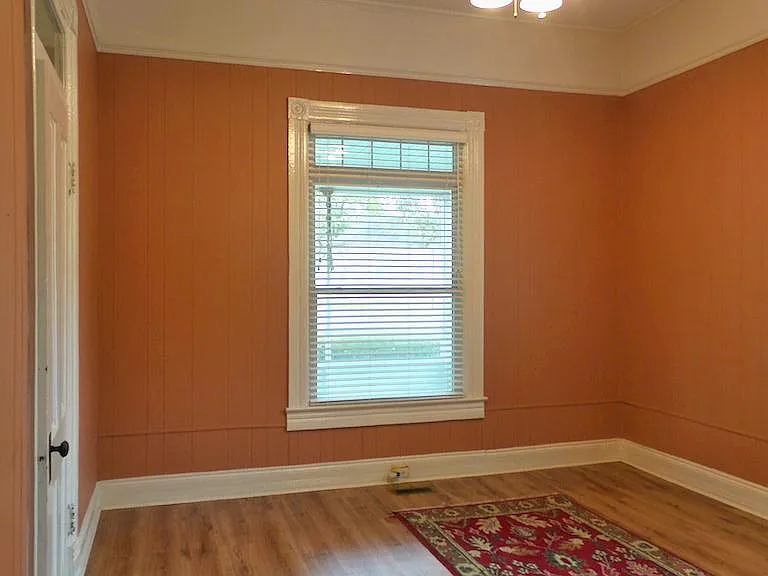 315 Mimosa Dr — Photo 9