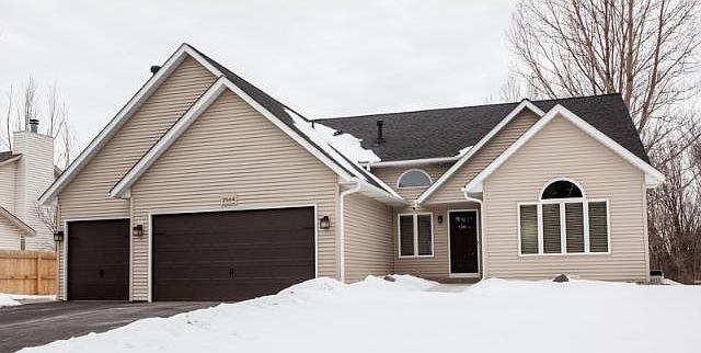 1st image of 2664 Copper Cliff Trl