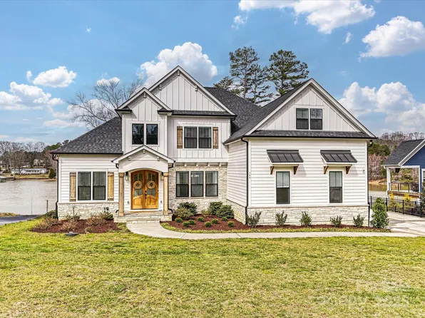 144 Morgan Bluff Rd, Mooresville, NC 28117