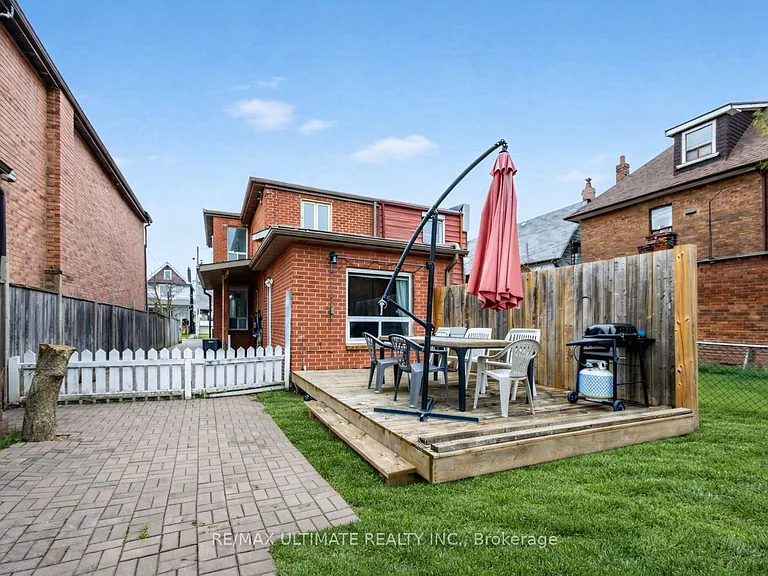 57 Shanly St #MAIN FLOOR — Photo 15