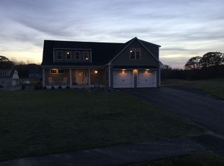 4 Higgins Dr, Kennebunk, ME 04043