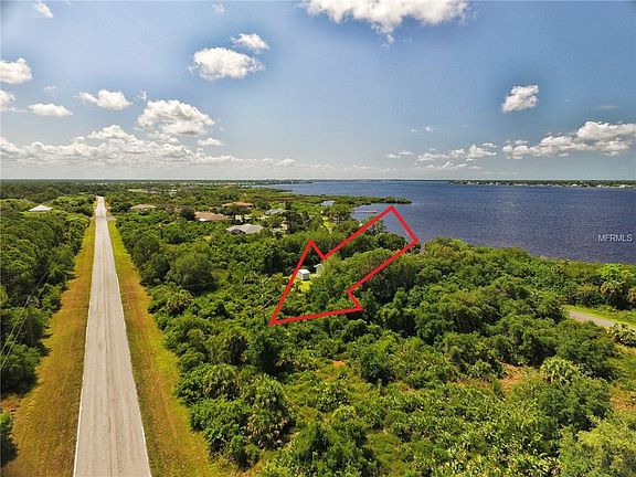 3rd image of 12291 Eisenhower Dr
