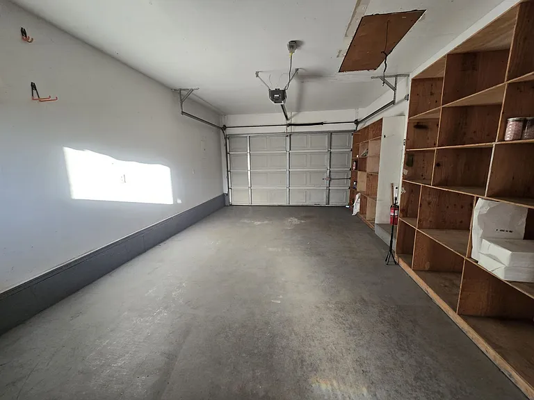 160 Keeler Ct — Photo 14