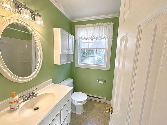 5th image of 23 Hamblen Way